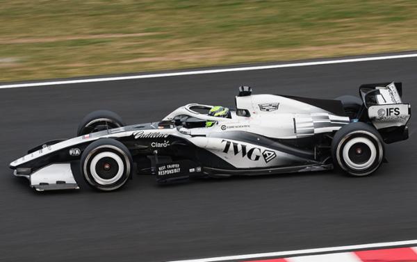 De nueva cuenta Sergio P&eacute;rez y Valtteri Bottas reciben bandera a cuadros, ahora en el GP japon&eacute;s